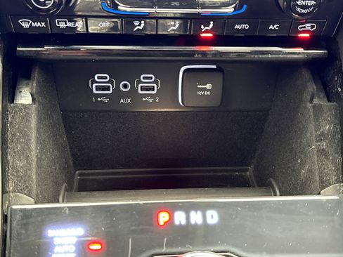 Used 2021 Jeep Grand Cherokee L Limited AWD/4WD image 15
