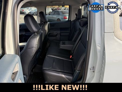 Used 2024 Ford Maverick Lariat w/ Black Appearance Package image 18