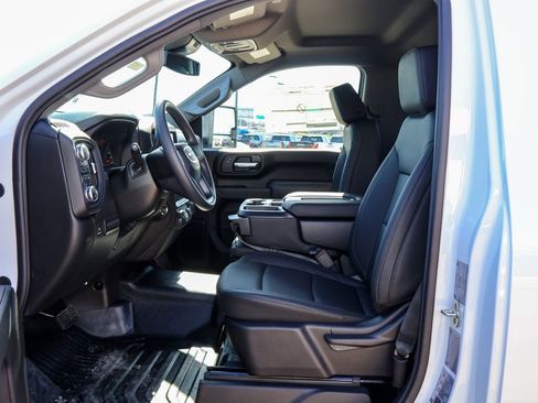 New 2026 GMC Sierra 2500 Pro AWD/4WD image 7