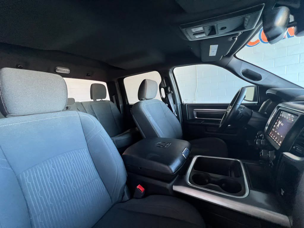 Used 2021 RAM 1500 Warlock w/ Luxury Group AWD/4WD image 16