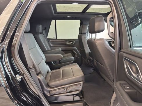 Used 2022 Chevrolet Tahoe LT w/ LT Signature Plus Package RWD image 14