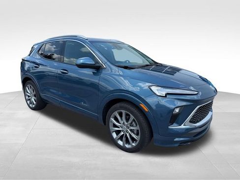 Used 2024 Buick Encore GX Avenir w/ Avenir Convenience Package FWD image 3