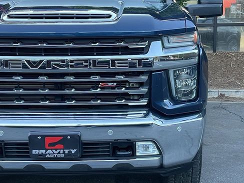 Used 2020 Chevrolet Silverado 2500 LTZ w/ LTZ Texas Edition image 5