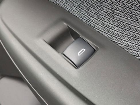 New 2026 Chevrolet TrailBlazer LT w/ Convenience Package image 35