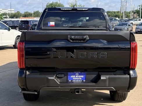 Used 2025 Toyota Tundra SR5 AWD/4WD image 8