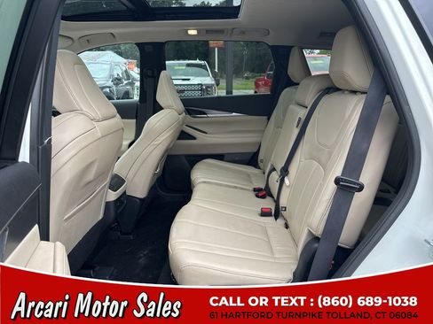 Used 2023 INFINITI QX60 Luxe w/ Cargo Package AWD/4WD image 17