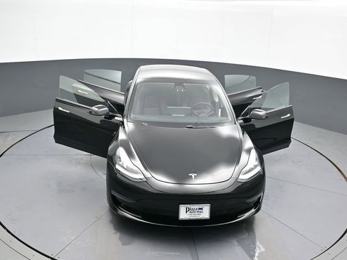 Used 2019 Tesla Model 3 Long Range image 46