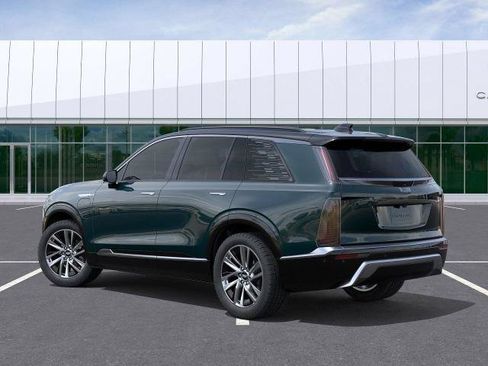 New 2026 Cadillac Vistiq Luxury w/ LPO, Floor Liner Package AWD/4WD image 4