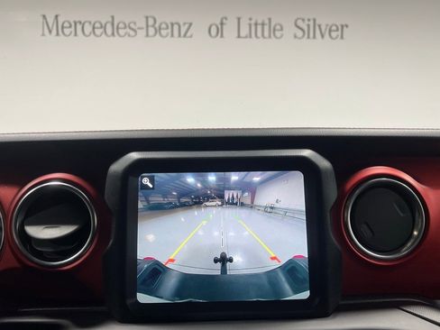 Used 2020 Jeep Gladiator Rubicon w/ Dual Top Group image 33