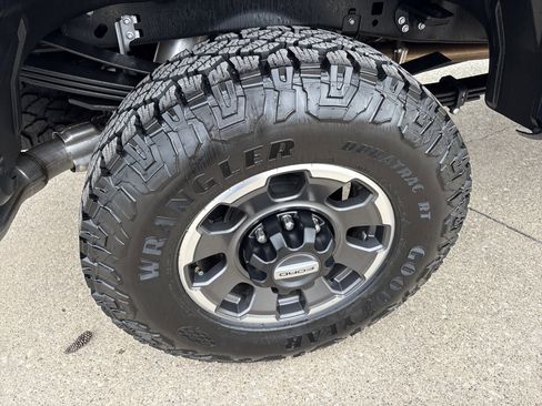Used 2024 Ford F250 Platinum w/ Tremor Off-Road Package AWD/4WD image 6