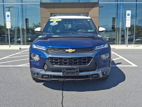 Used 2022 Chevrolet TrailBlazer ACTIV w/ Technology Package AWD/4WD image 2