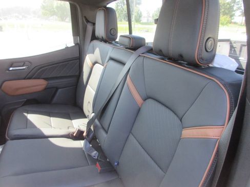 New 2026 GMC Canyon AT4 w/ Technology Plus Package AWD/4WD image 14