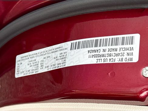Used 2021 Chrysler Pacifica Touring-L w/ Premium & Safety Sphere Group FWD image 44