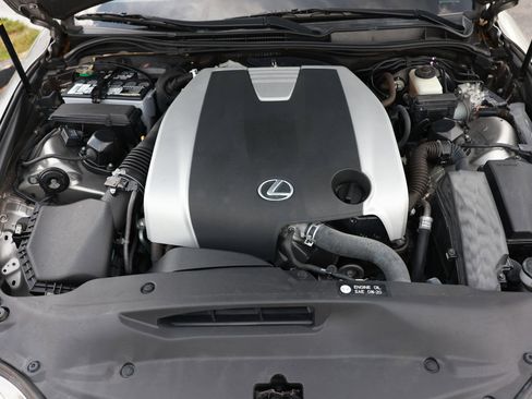 Used 2016 Lexus IS 350 RWD image 52