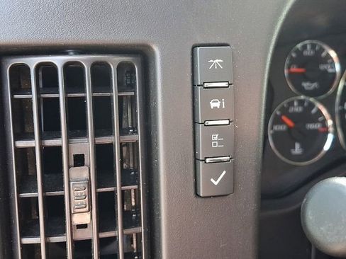 Used 2024 Chevrolet Express 2500 w/ Driver Convenience Package RWD image 36