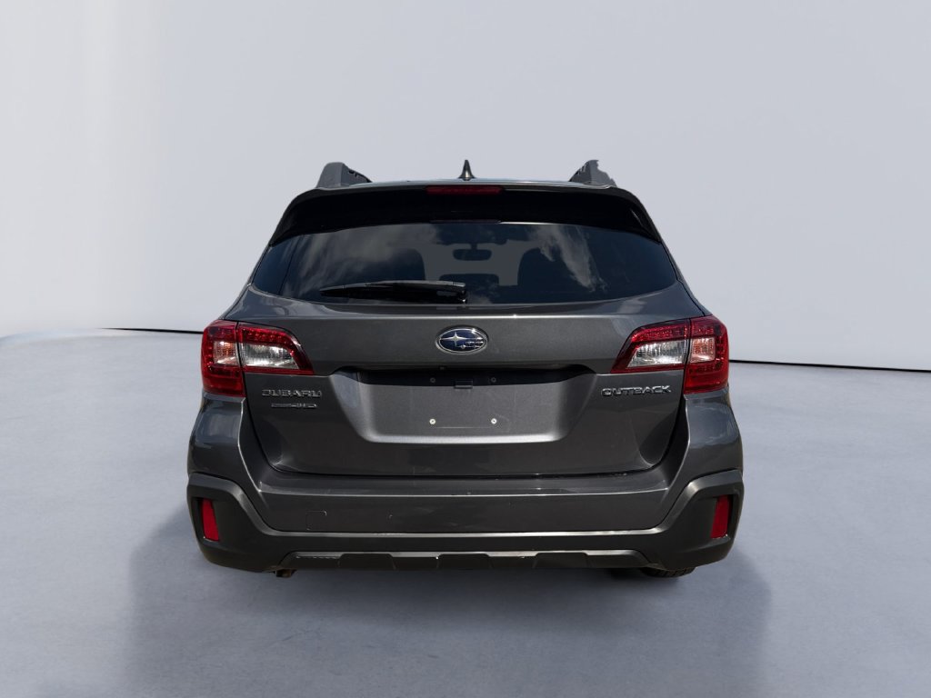 Used 2018 Subaru Outback 2.5i Premium AWD/4WD image 4