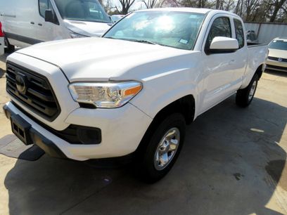 Used 2018 Toyota Tacoma SR5