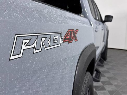 Used 2023 Nissan Frontier PRO-4X w/ Pro Convenience Package image 29