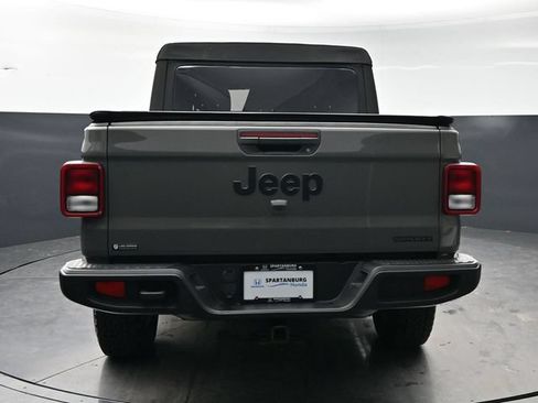 Used 2021 Jeep Gladiator Sport AWD/4WD image 7