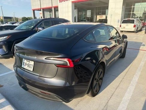 Used 2025 Tesla Model 3 Long Range RWD image 8