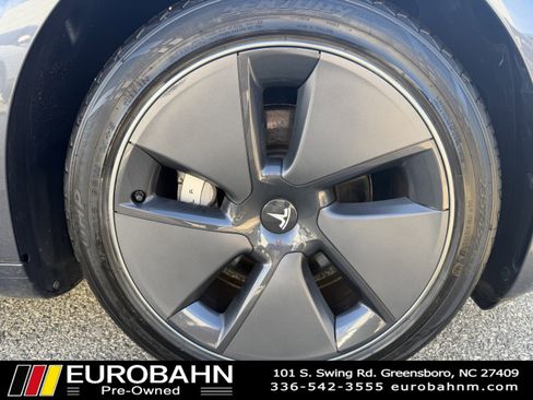 Used 2023 Tesla Model 3 Standard Range RWD image 30