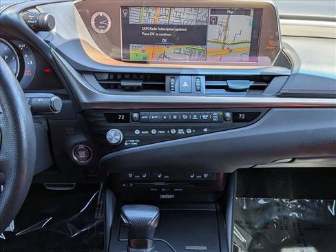 Certified 2021 Lexus ES 250 F Sport w/ Accessory Package 2 AWD/4WD image 17