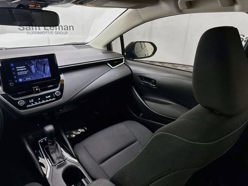 Used 2025 Toyota Corolla LE w/ LE Premium Package FWD image 22