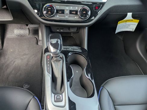 New 2025 Buick Envista Sport Touring w/ Convenience I Package image 13