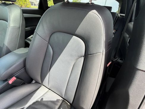 Used 2010 Audi Q5 3.2 Prestige AWD/4WD image 36