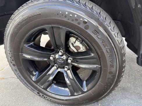 Used 2024 RAM 1500 Warlock AWD/4WD image 36