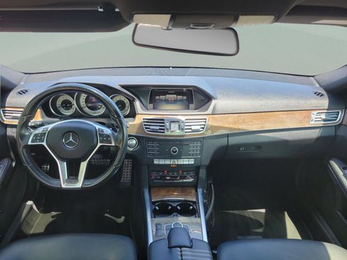 Used 2016 Mercedes-Benz E 350 4MATIC Sedan image 6