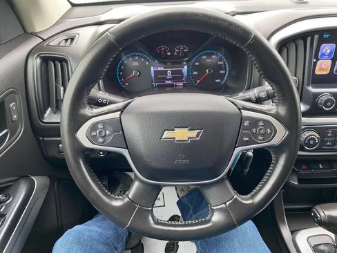 Used 2018 Chevrolet Colorado LT w/ LT Convenience Package AWD/4WD image 12