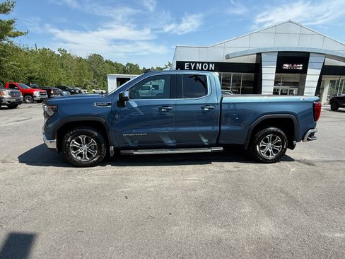Used 2024 GMC Sierra 1500 SLE AWD/4WD image 2