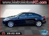 Used 2013 Chrysler 200 Touring image 2
