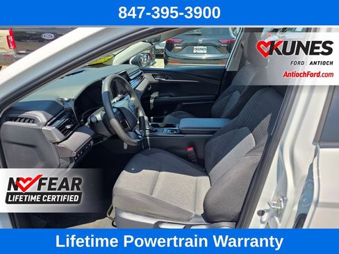 Used 2026 Toyota Camry LE FWD image 18