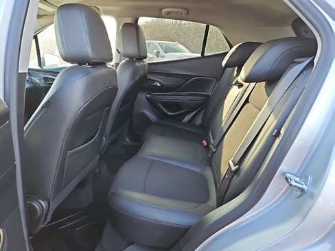 Certified 2022 Buick Encore Preferred w/ Safety Package image 10