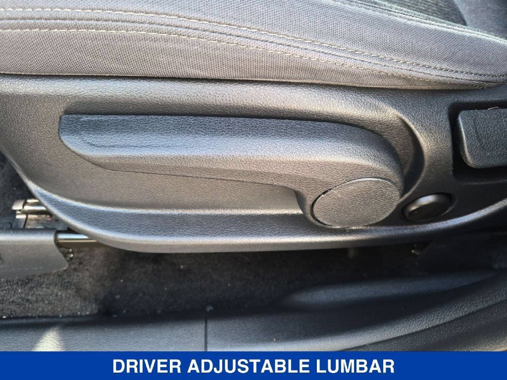 Used 2020 Hyundai Santa Fe SE AWD/4WD image 14