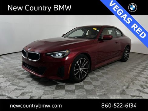 Used 2025 BMW 230i xDrive Coupe w/ Convenience Package image 3