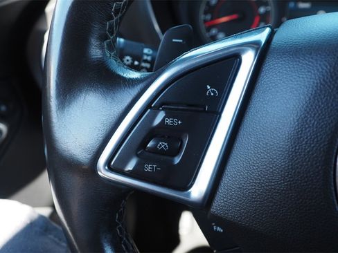 Used 2023 Chevrolet Camaro LT w/ Technology Package image 27