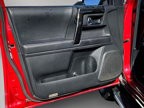 Used 2023 Toyota 4Runner TRD Off-Road Premium image 20