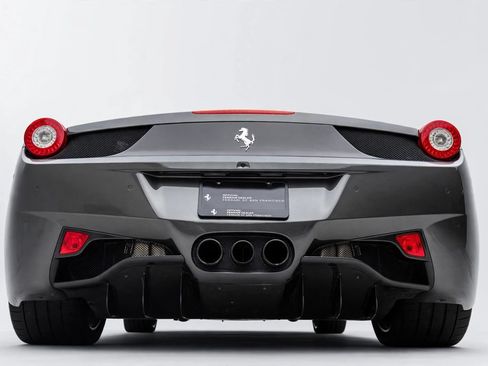 Used 2013 Ferrari 458 Spider RWD image 24