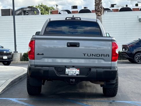 Used 2021 Toyota Tundra SR5 w/ Trail Edition image 6