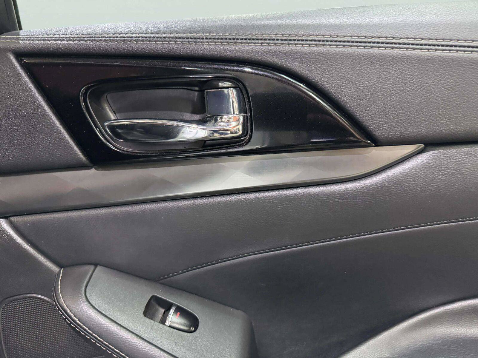 Used 2021 Nissan Maxima 3.5 SV w/ Floor Mat Group FWD image 44