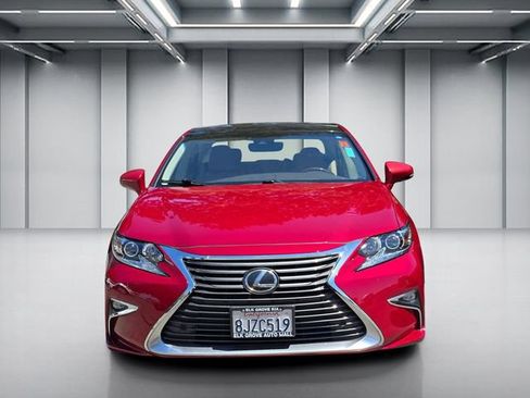 Used 2017 Lexus ES 350 w/ Navigation System Package FWD image 2