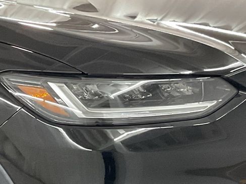 Certified 2023 Honda HR-V LX image 29