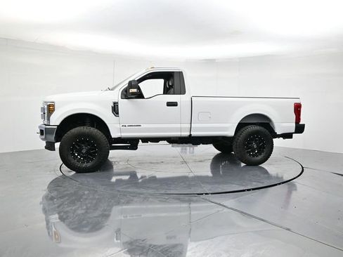 Used 2019 Ford F250 XL w/ Power Equipment Group image 6