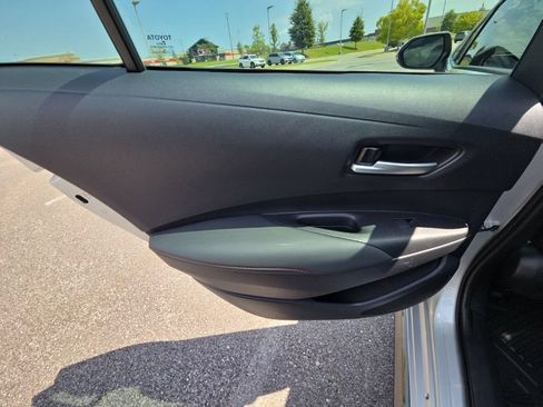 Used 2025 Toyota Corolla XSE FWD image 14