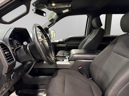 Used 2020 Ford F150 XLT w/ Equipment Group 302A Luxury AWD/4WD image 23