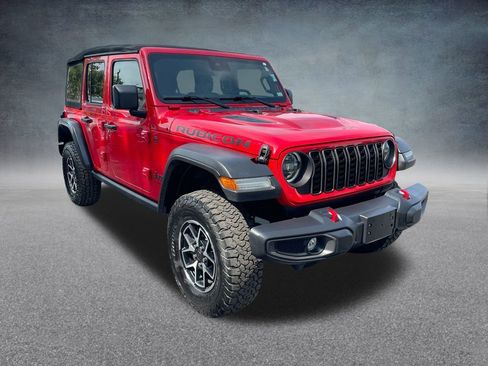 Used 2024 Jeep Wrangler Unlimited Rubicon w/ Convenience Group image 58