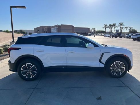 Used 2024 Chevrolet Blazer EV LT AWD/4WD image 7